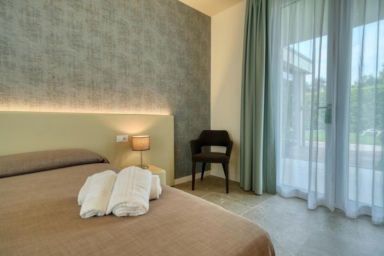 Hotel Palazzo Del Garda & Spa Desenzano del Garda Exterior foto