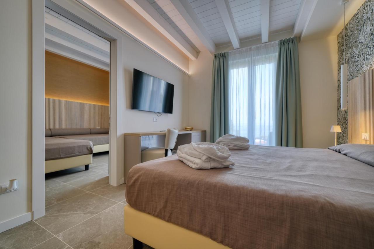 Hotel Palazzo Del Garda & Spa Desenzano del Garda Exterior foto