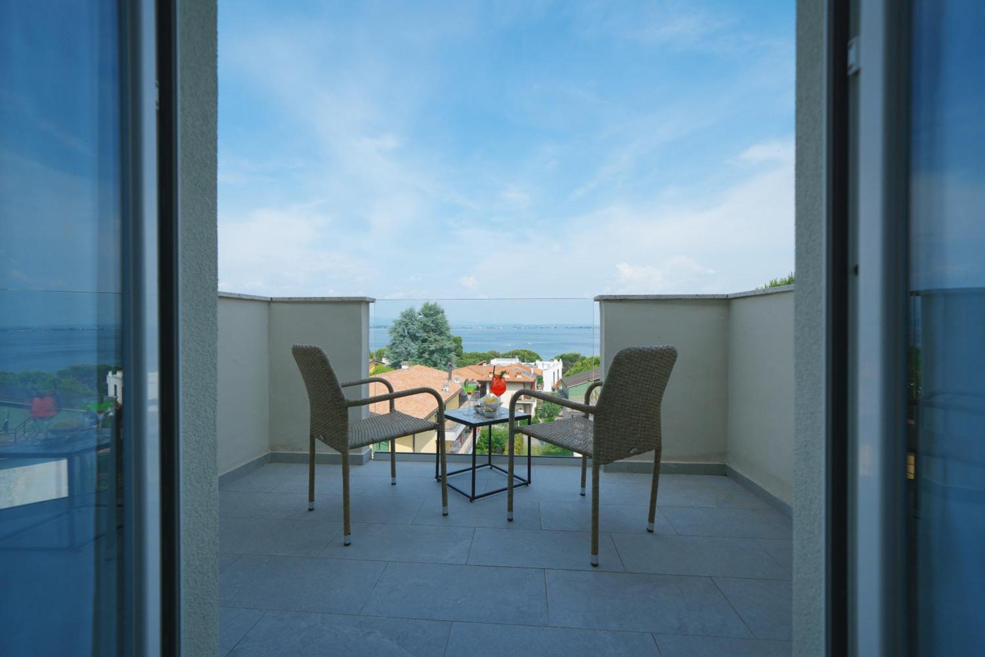 Hotel Palazzo Del Garda & Spa Desenzano del Garda Exterior foto